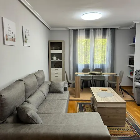 Apartment Paseo Del Rio Ponferrada