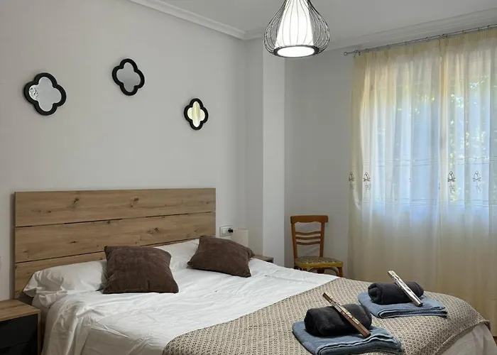 Lägenhet Paseo Del Rio Ponferrada